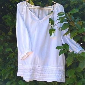 White j.jill peasant blouse size L. Lots of detail